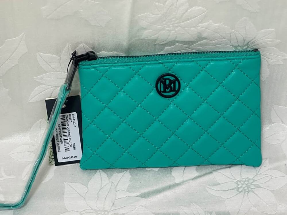 Badgley Mischka Diamond Quilting wallet Green. B111